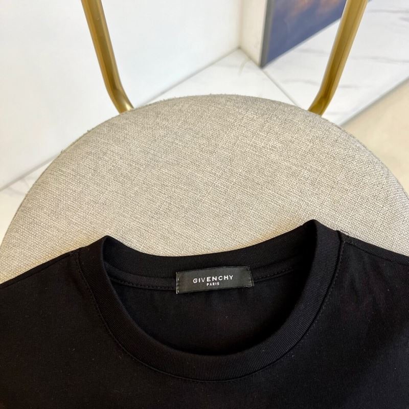 Givenchy T-Shirts